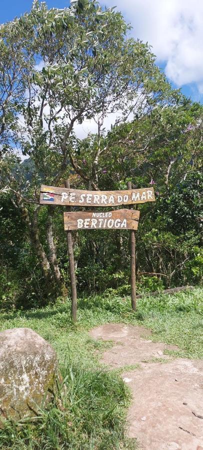 Casa De Praia Com Duas Piscinas E Garagem Bertioga Kültér fotó